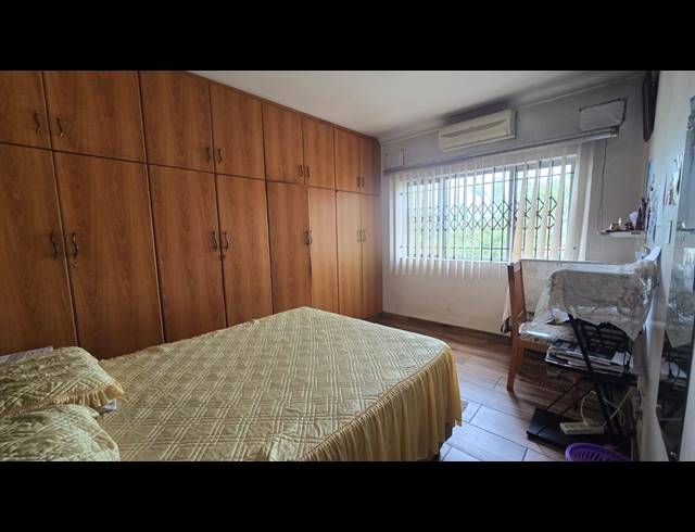 850M² BUILDING FOR SALE IN DAWNSIDE